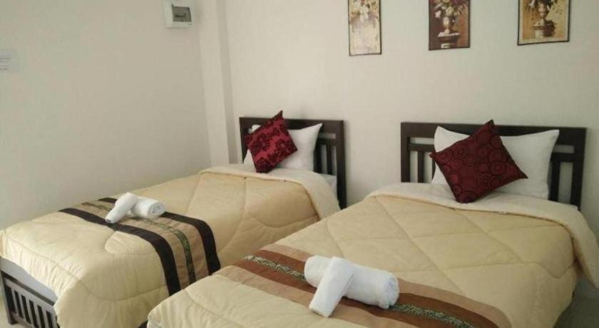 Rueangrat Hotel Ranong Eksteriør billede